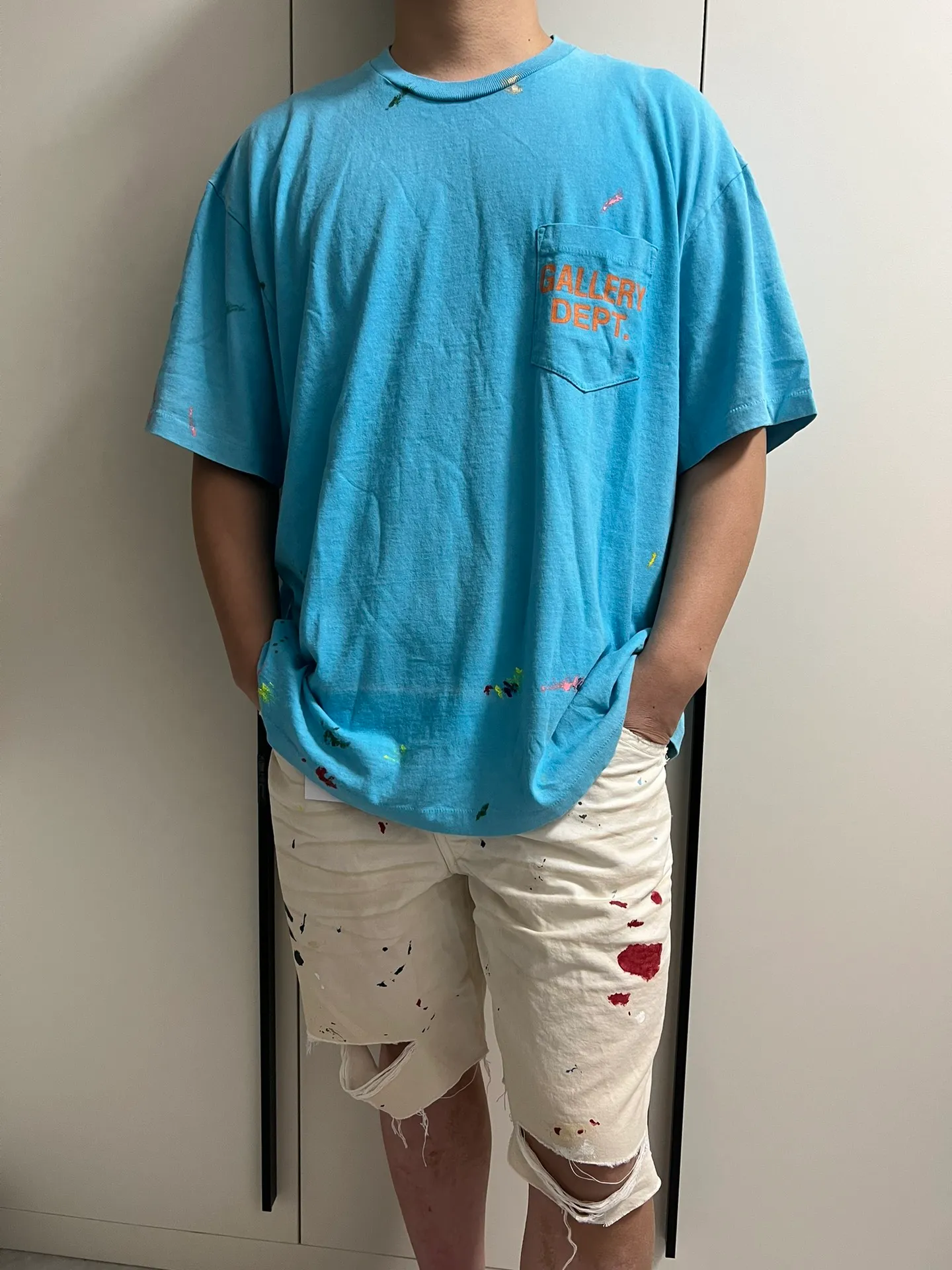 GALLERY DEPT. VINTAGE LOGO PAINTED TEE/Turquoise washed and distressed VINTAGE LOGO retro English pocket short sleeves lake blue S-XL ready-to-wear dyeing, hand-sewn and smeared with horseradish and fried with salt, very heavy industry, manufacturing dark and light fading technology, hand-splashed ink graffiti, genuine acrylic material